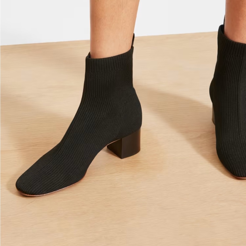 Everlane - The Glove Boot, size 9